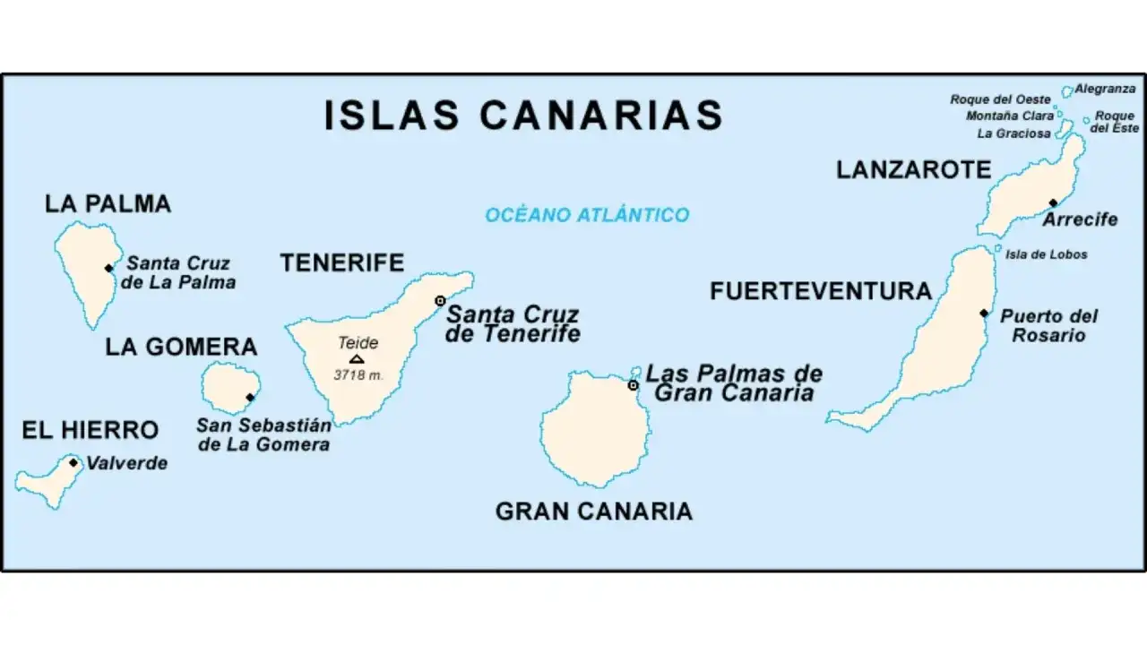 Mapa przedstawia archipelag Wyspy Kanaryjskie z zaznaczonymi głównymi wyspami: Teneryfa, Gran Canaria, Lanzarote, Fuerteventura, La Palma, La Gomera i El Hierro.
